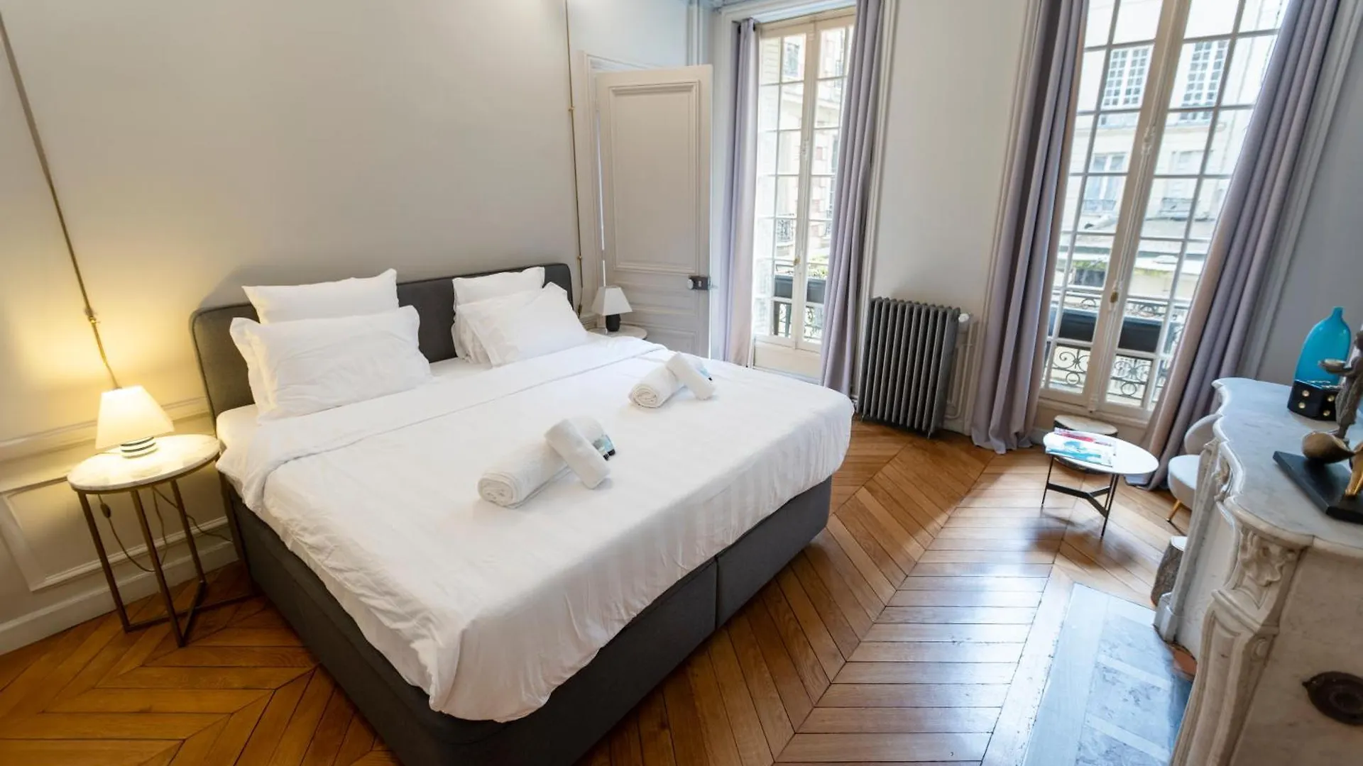 Appartement Concorde, Rue Royale- 6 Places Paris Apartment